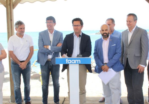 La FAAM presenta una guía de Accesibilidad a las playas de la provincia