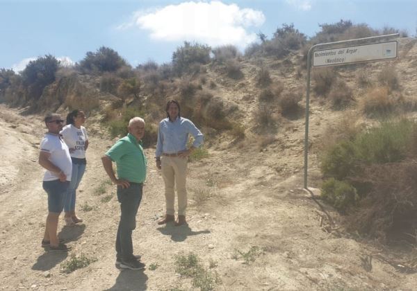 Cs reclama en Antas electrificar parte de 'El Pilarico' y mejorar el camino rural 'Las Cañadas'