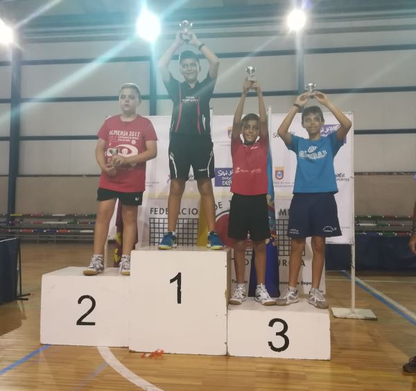 El roquetero Alonso Rincón gana el Zonal 2017 de Tenis de Mesa