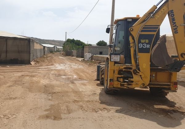 El Ayuntamiento de El Ejido acondiciona una decena de caminos rurales
