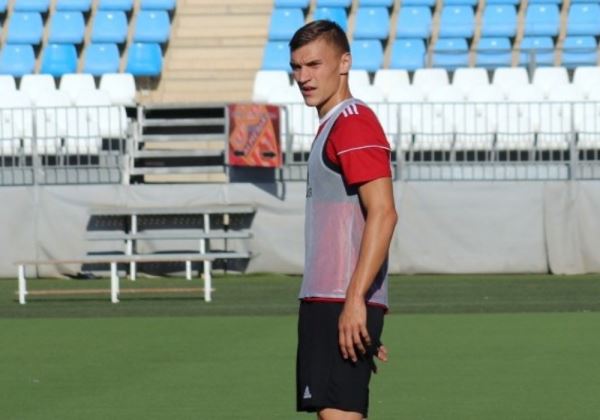 Nikola Maras se incorpora a los entrenamientos de la UD Almería