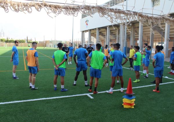 El Berja CF se presenta este domingo ante su afición en su estadio municipal frente al Pavía