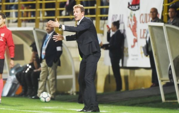 Ramis, cesado como entrenador de la UD Almería tras una nueva derrota