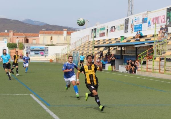 El Berja cae en casa ante el CD Alhaurino