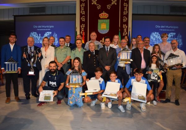 El Ejido celebra los 37 años del Día del Municipio