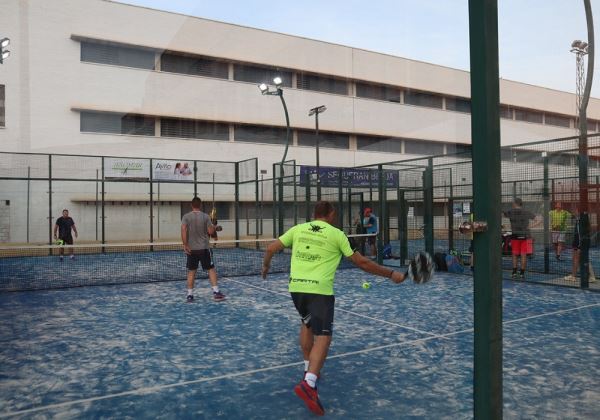 Arranca el V Open de pádel Ciudad de Berja con cien parejas inscritas