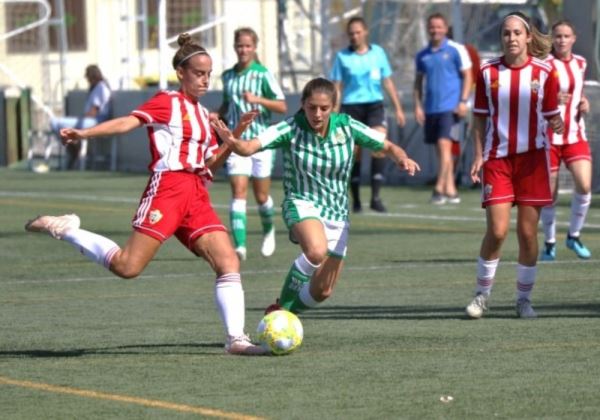 El Almería Femenino sufre la primera derrota de la temporada