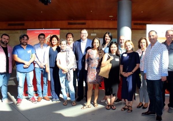 Dos firmas de Almería promocionan sus espectáculos de flamenco ante programadores de 11 festivales internacionales