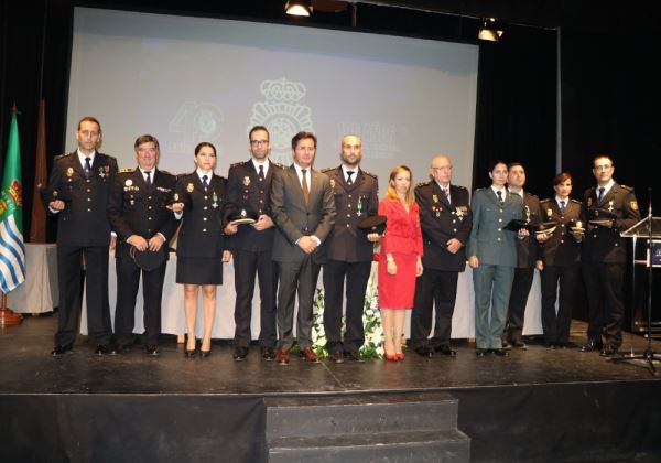 La Policía Nacional celebra en El Ejido la festividad de los Santos Ángeles Custodios con la entrega de 8 distinciones