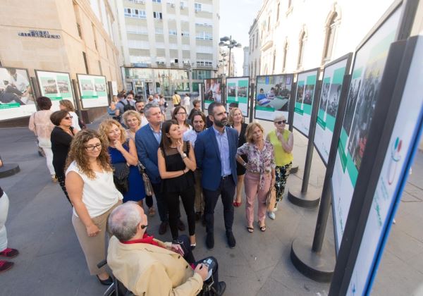 Verdiblanca celebra sus 40 años de historia a través de una exposición