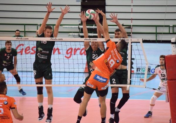 Unicaja Costa de Almería cae ante CV Teruel en la Supercopa
