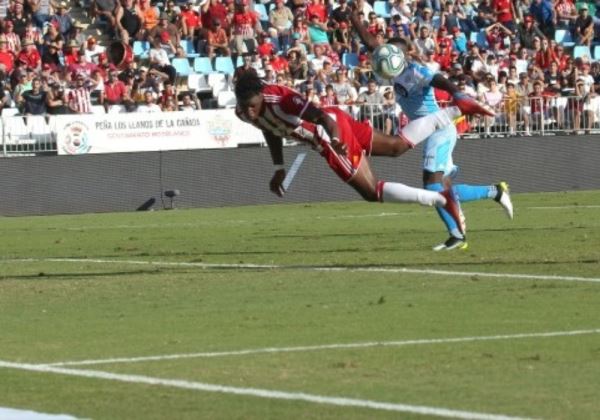 La UD Almería empata sin goles con el Lugo en el Estadio de los Juegos Mediterráneos
