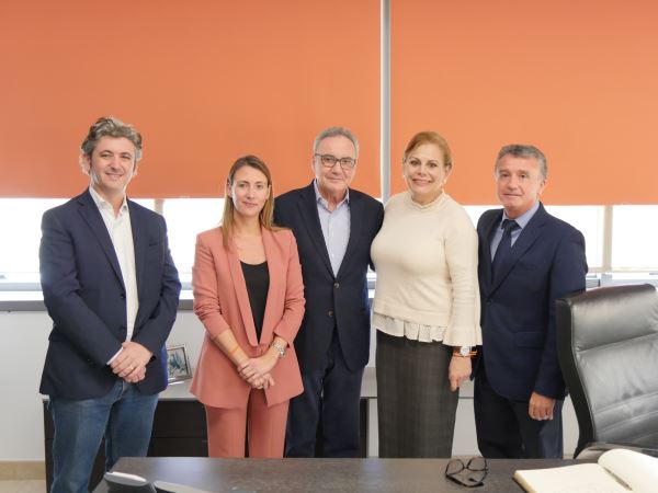 Miami entrega las Llaves de la Ciudad a Grupo Cosentino tras fijar en ella su sede central