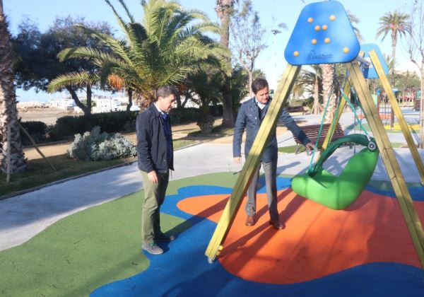 El Ayuntamiento de El Ejido amplía el parque de Levante de Almerimar a una superficie de 1.000 metros cuadrados