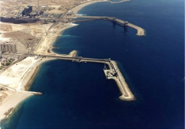 Más de un millón de euros en el dragado del acceso al puerto de Carboneras