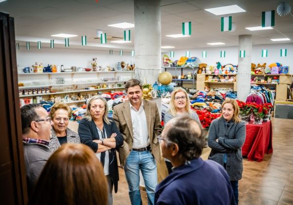 Llega el tradicional rastrillo navideño a Roquetas