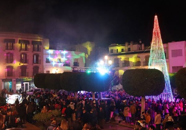 La Navidad llega a Berja con el encendido del alumbrado