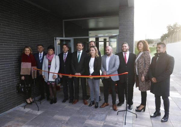 Los Gallardos estrena Espacio Escénico