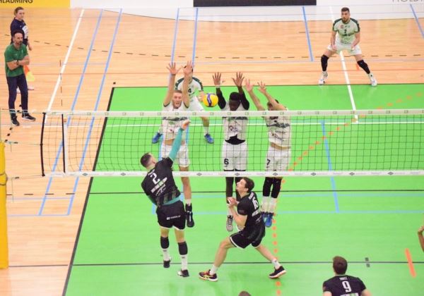 Unicaja Almería vence y pasa a los octavos de la Challenge