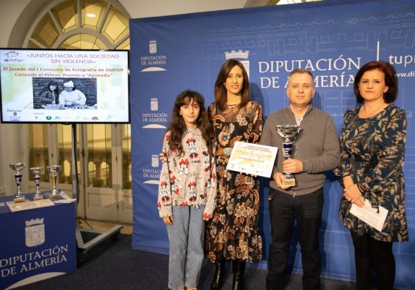 Diputación y AMFAR entregan los premios del concurso de fotografía