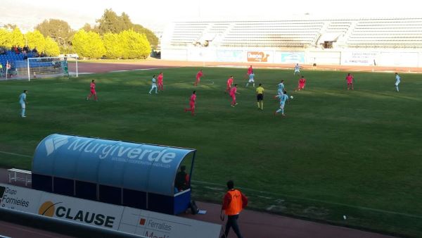 El CD El Ejido gana 2-0 al Córdoba B y encadena tres victorias consecutivas en casa