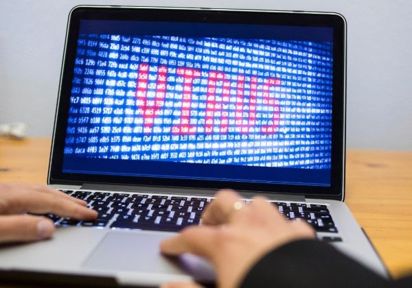 Los Ayuntamientos de Almería reciben más de 1.000.000 de ciber-ataques en un año