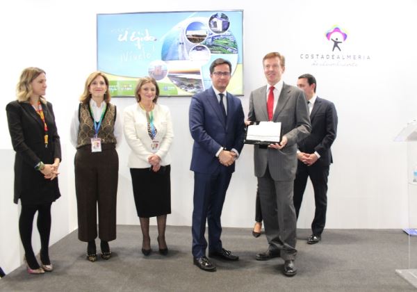 El Ejido entrega sus Premios al Mérito Turístico en Fitur