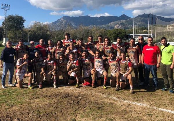 URA vence a Andalucía Bulls y mete un pie en la permanencia