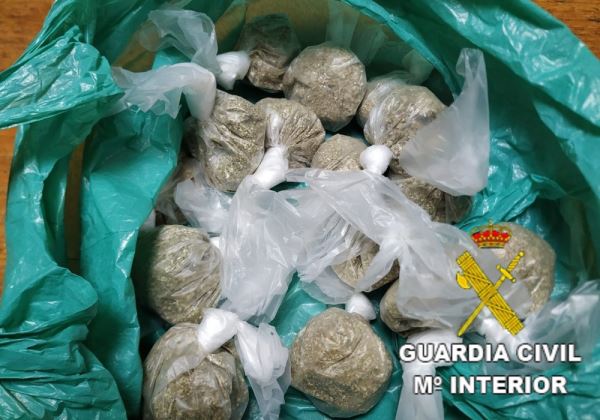 La Guardia Civil desmantela un activo punto de venta de droga en Níjar