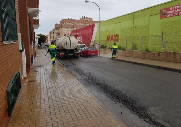 El Ayuntamiento de El Ejido refuerza e intensifica el Servicio de Limpieza