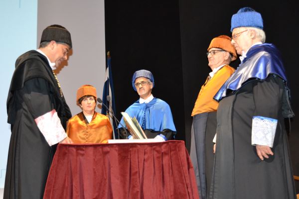 Los profesores José F. Tirado y Zoltán Varga, nuevos doctores Honoris Causa de la UAL