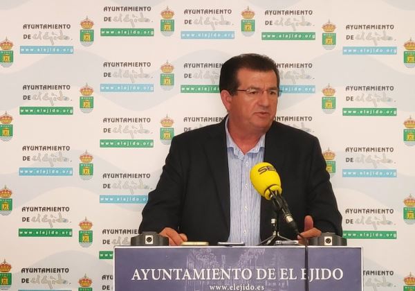 El PSOE de El Ejido propone nombrar a un nuevo gerente para la empresa pública DUE