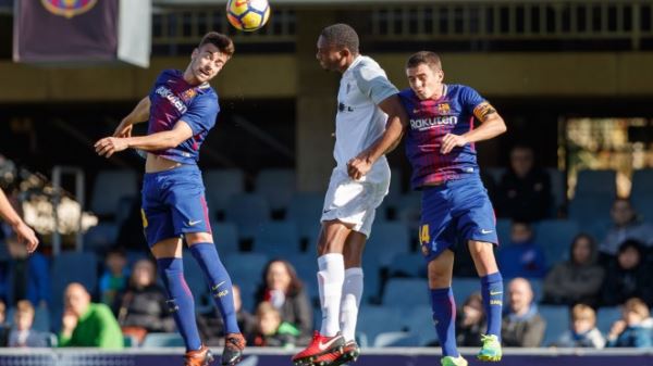 El Almería arranca un valioso punto del campo del Barcelona B en el debut de Alcaraz