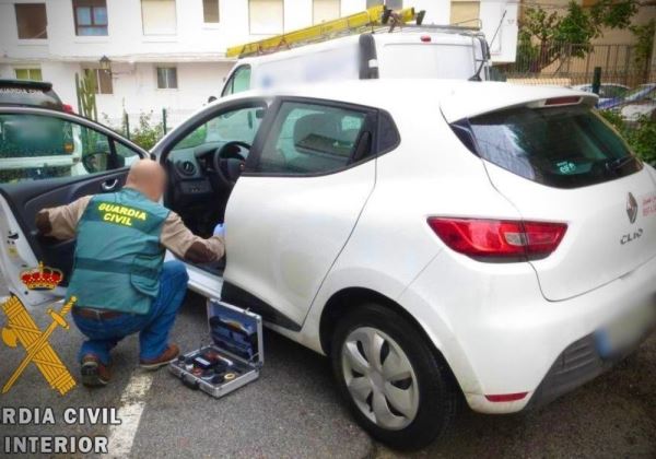 Detenido por simular el robo de su vehículo