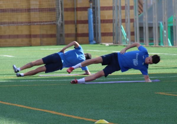 Cuatro jugadores del filial se unen a los entrenamientos del CD El Ejido