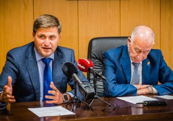 Roquetas pone a disposición de autónomos y pymes un servicio de asesoramiento para solicitar ayudas