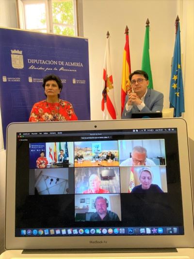 El Movimiento Cultural en Apoyo a los Artistas Almerienses 'Echa a Volar'