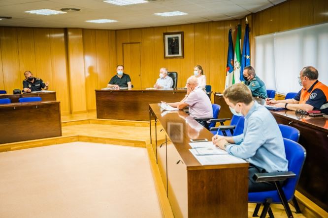 Roquetas establece los protocolos de seguridad de sus playas y paseos
