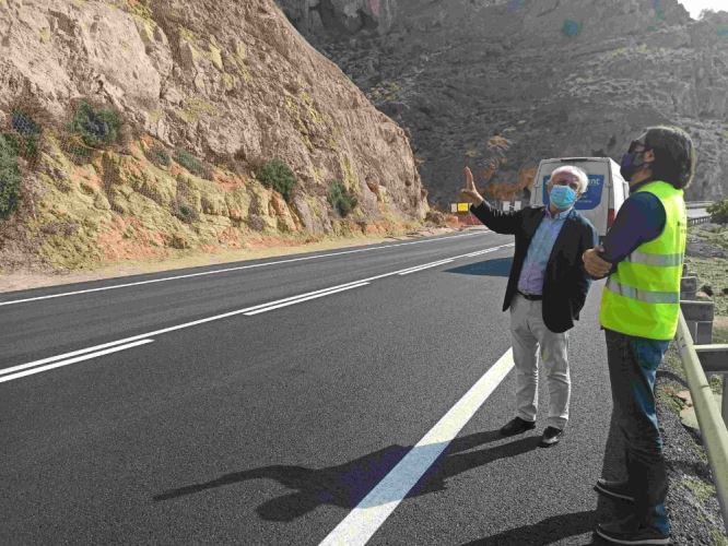 Abre al tráfico desde este mediodía la carretera de El Cañarete