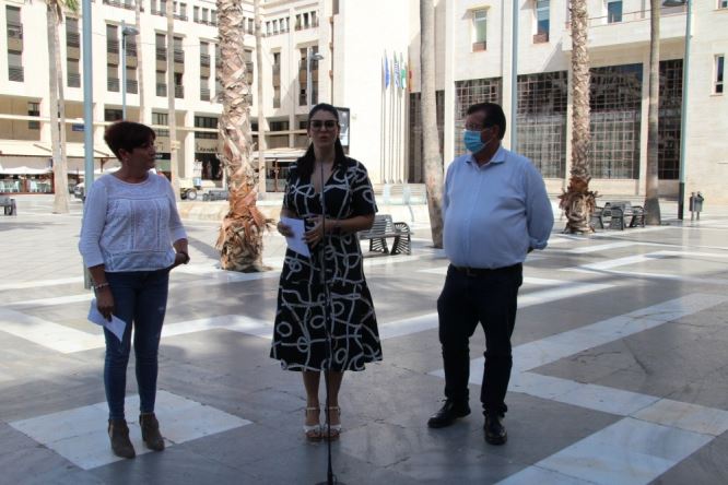 El PSOE pide mejoras en educación para El Ejido