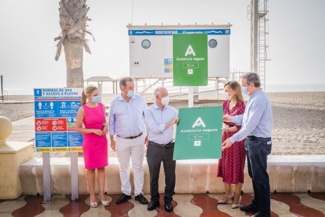 Las playas de Roquetas de Mar cuentan con el distintivo 'Andalucía Segura'