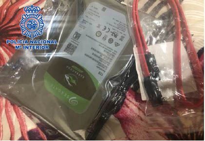 Detenido un ladrón de paquetes de mensajería