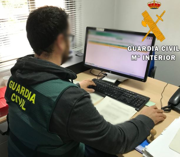 Detenido por  un delito de robo con violencia en Roquetas