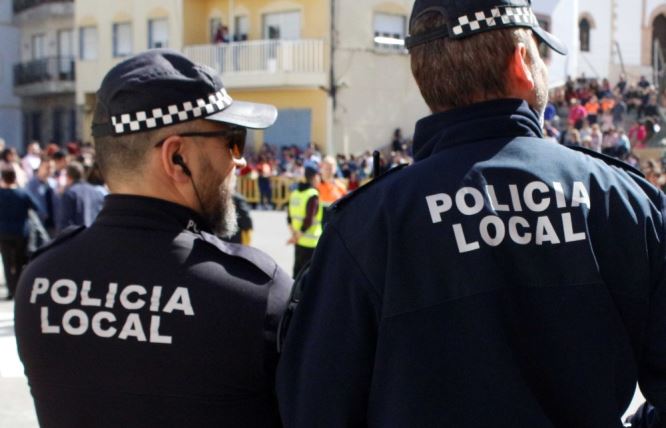 Avanza la convocatoria de cinco nuevas plazas para la Policía Local de Adra