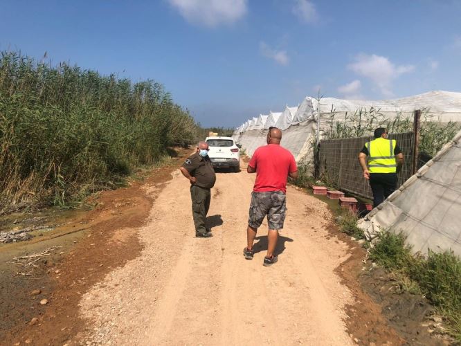 El Ayuntamiento de El Ejido arregla un nuevo camino rural en Tierras de Almería