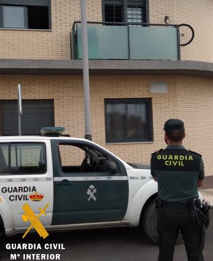 La Guardia Civil detiene al autor del robo con escalo en dos viviendas de Viator