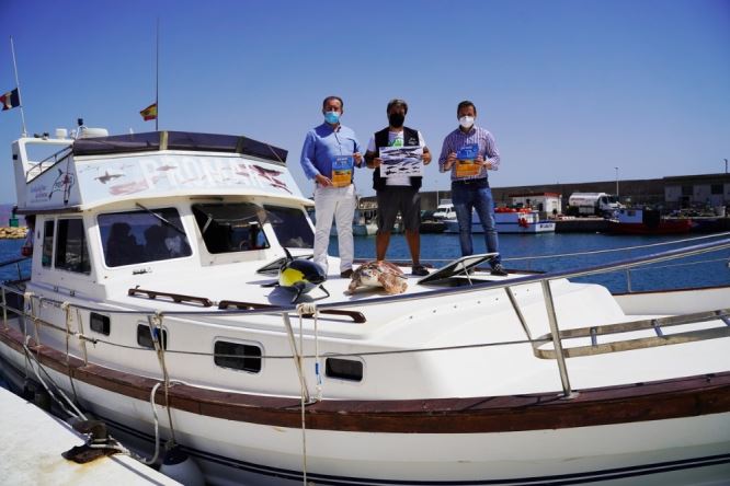 Ayuntamiento y Promar difunden la biodiversidad marina de Roquetas