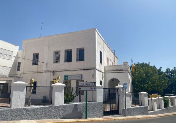 El Ayuntamiento de Dalías proveerá de material de protección necesario a los centros educativos