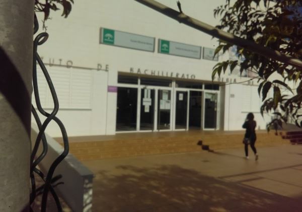 La Escuela Oficial de Idiomas de Vícar mantiene abierto el período de inscripción