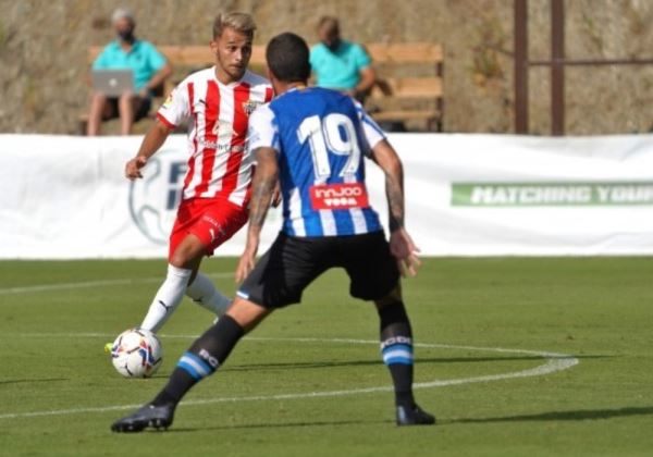 El Almeria cae 0-4 ante el Español en su segundo encuentro de pretemporada